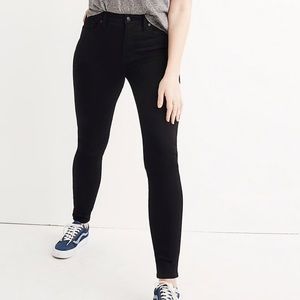 Madewell Jeans - Madewell 10 Inch Carbondale Wash Madewell Jeans - Madewell 10 Inch Carbondale Wash